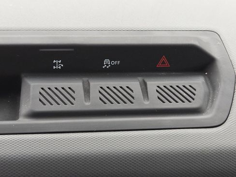 Used 2022 Ford Bronco Big Bend image 8