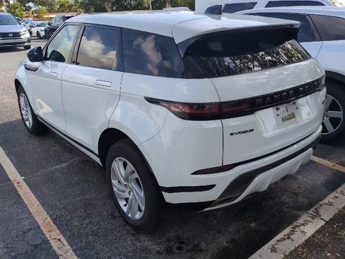 Used 2021 Land Rover Range Rover Evoque R-Dynamic S AWD/4WD image 4