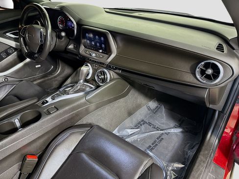 Used 2021 Chevrolet Camaro LT w/ RS Package image 26