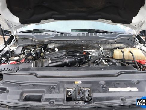 Used 2020 Ford F450 XL w/ Power Equipment Group image 11