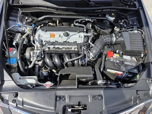 Used 2010 Honda Accord EX-L image 36