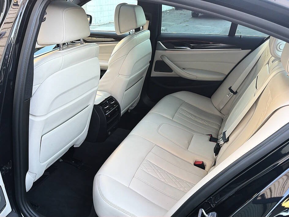 Used 2018 BMW 540i RWD image 14