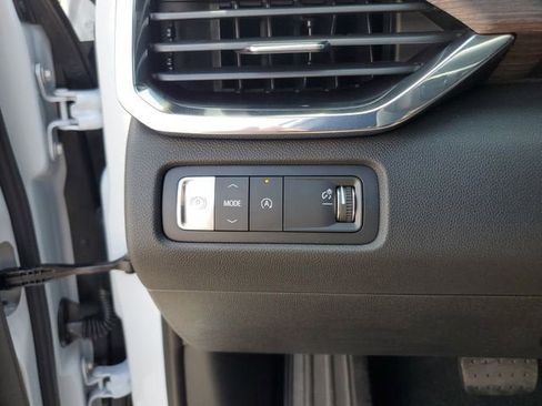 New 2026 GMC Acadia Denali w/ Super Cruise Package FWD image 29