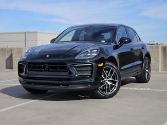 Certified 2025 Porsche Macan video 1