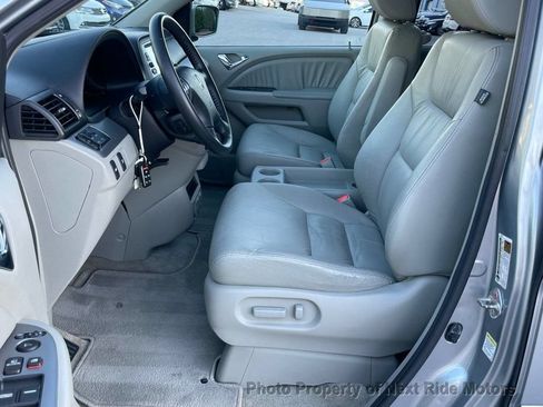 Used 2010 Honda Odyssey EX-L image 7