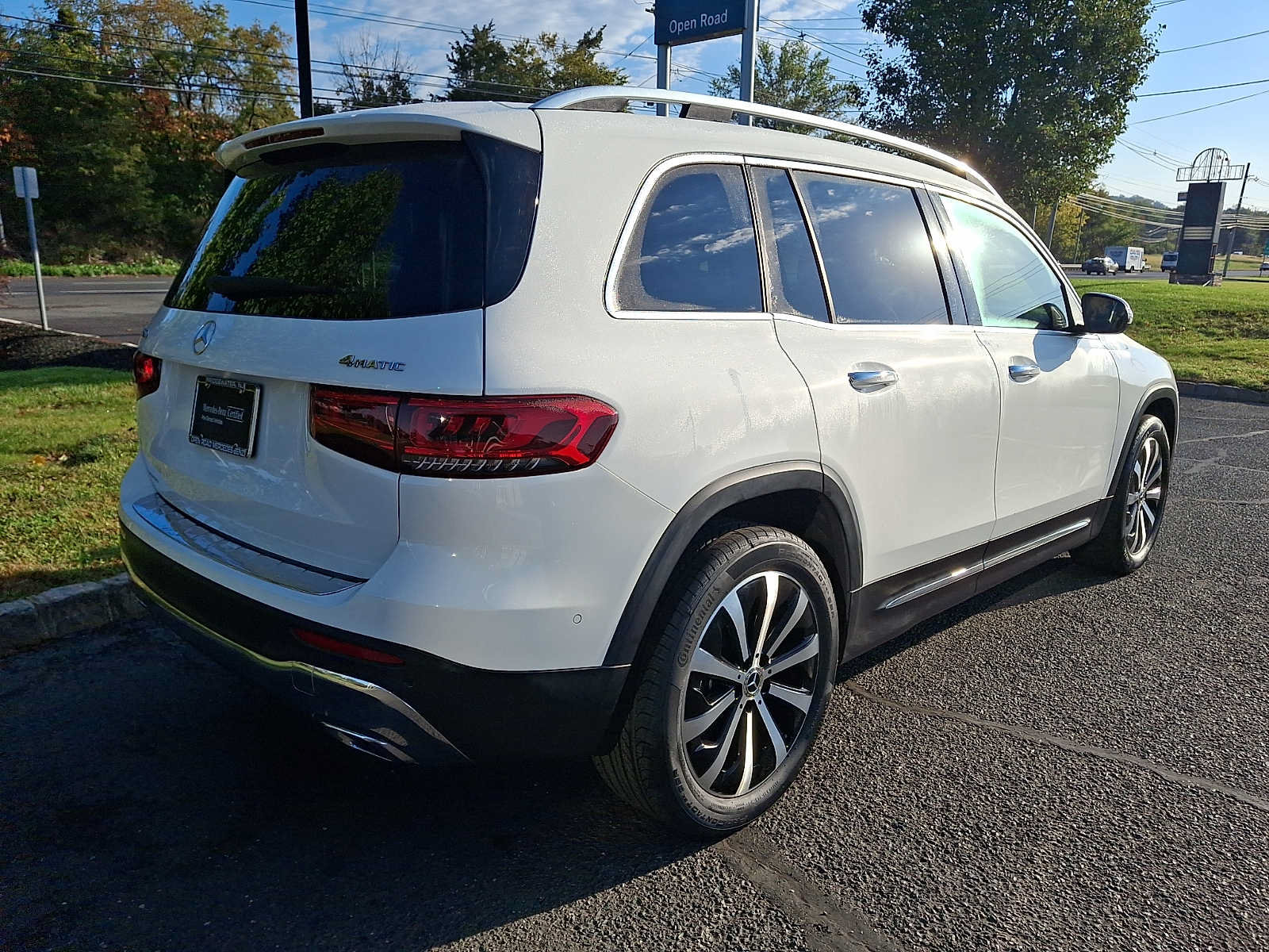 Certified 2022 Mercedes-Benz GLB 250 4MATIC image 6