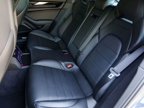 New 2025 Porsche Panamera 4 image 32