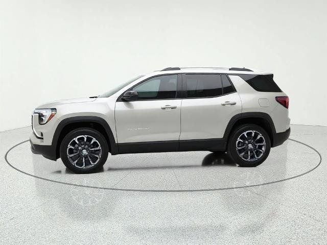 Used 2026 GMC Terrain Elevation w/ Elevation Premium Package FWD image 4