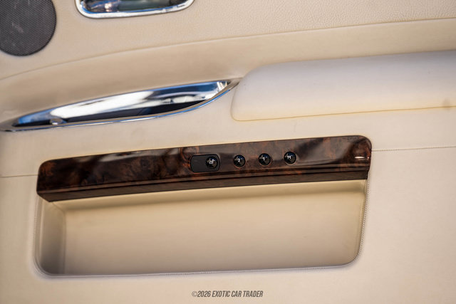 Used 2013 Rolls-Royce Ghost RWD image 66