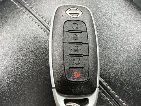 Used 2025 Nissan Pathfinder Platinum w/ Lighting Package (N92) image 51