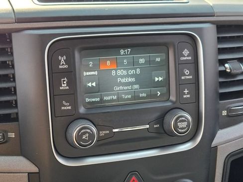 Used 2018 RAM 1500 Tradesman AWD/4WD image 32