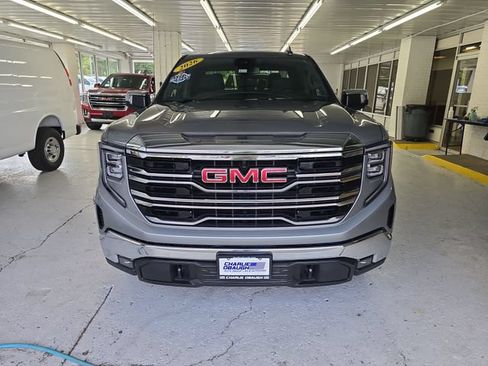 Certified 2026 GMC Sierra 1500 SLT AWD/4WD image 8