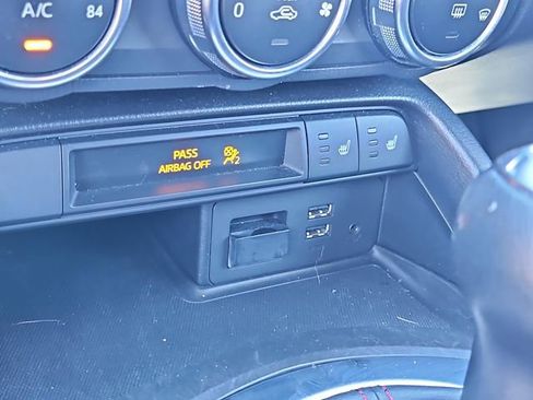 Used 2016 MAZDA MX-5 Miata Grand Touring image 21