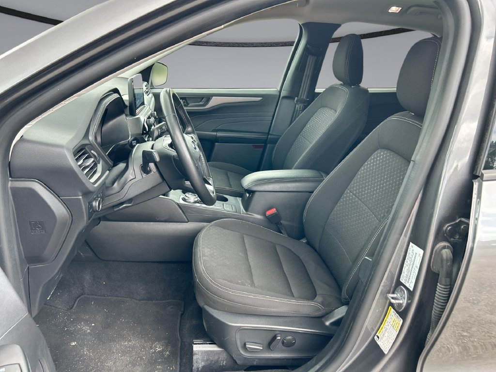Used 2024 Ford Escape Active AWD/4WD image 11