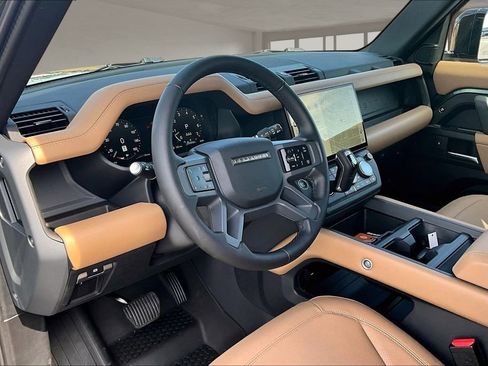 New 2026 Land Rover Defender 110 X-Dynamic SE AWD/4WD image 6