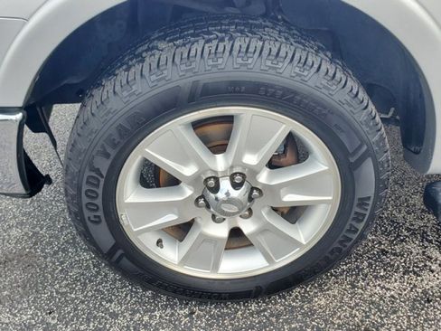 Used 2013 Ford F150 Lariat w/ Luxury Equipment Group image 4