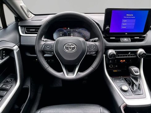 Used 2023 Toyota RAV4 Limited AWD/4WD image 6