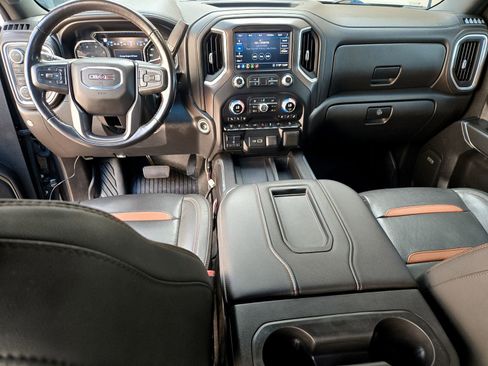 Used 2020 GMC Sierra 2500 AT4 w/ AT4 Premium Package image 10