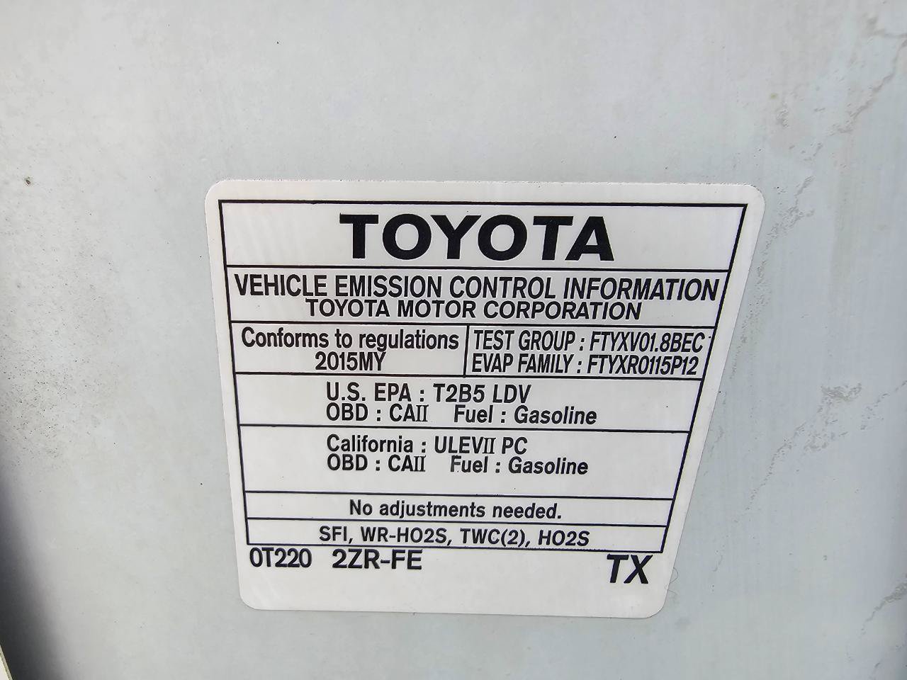 Used 2015 Toyota Corolla LE FWD image 26