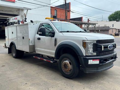 Used 2019 Ford F550 4x4 Regular Cab Super Duty image 1