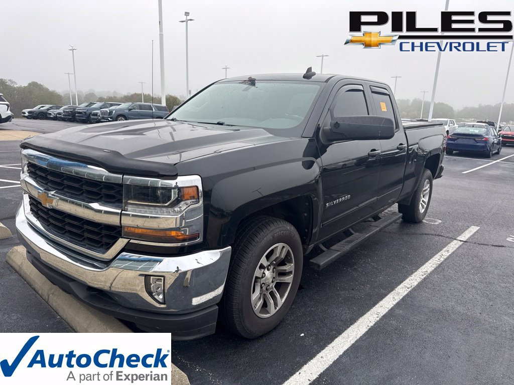 Used 2018 Chevrolet Silverado 1500 LT w/ All Star Edition AWD/4WD image 1