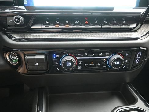 Used 2026 Chevrolet Silverado 1500 ZR2 AWD/4WD image 19