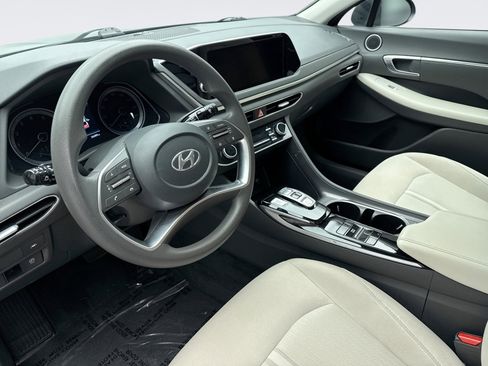 Used 2023 Hyundai Sonata SEL w/ Winter Weather Package FWD image 10