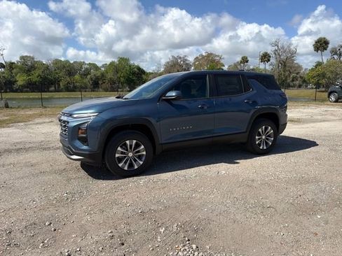 New 2026 Chevrolet Equinox LT w/ Safety and Technology Package FWD image 3