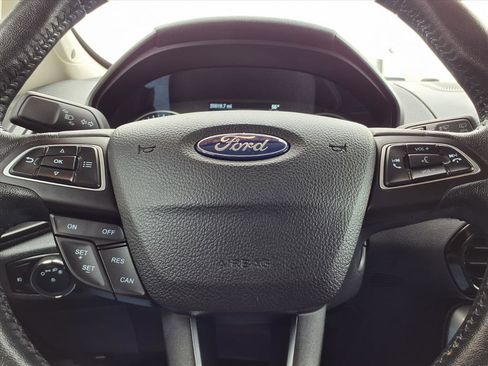 Used 2022 Ford EcoSport Titanium image 16