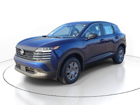 New 2026 Nissan Kicks S image 2