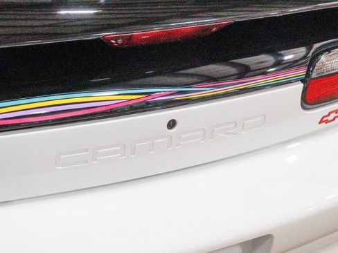 Used 1993 Chevrolet Camaro Z28 image 22