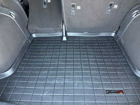 Used 2020 Nissan Kicks SR w/ SR Premium Package FWD image 14