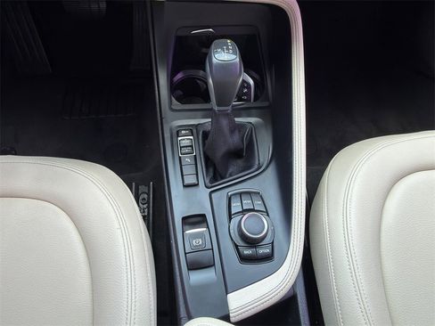 Used 2018 BMW X1 sDrive28i image 21