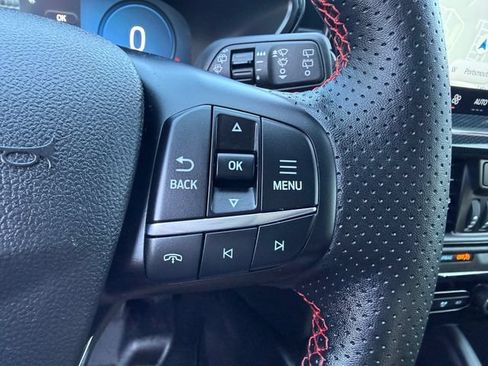 Used 2025 Ford Escape ST-Line Elite w/ Premium Technology Package AWD/4WD image 21