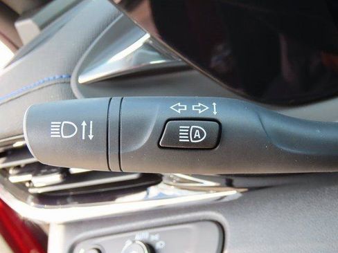 New 2025 Buick Envista Sport Touring w/ Convenience I Package image 35