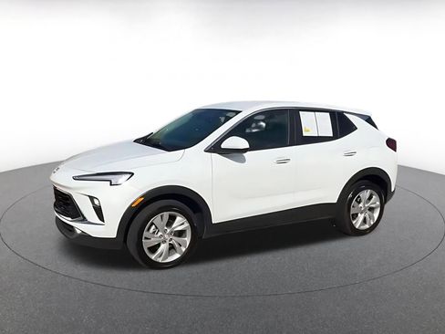 Used 2025 Buick Encore GX Preferred FWD image 8