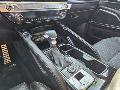 Used 2024 Kia Telluride SX X-Line image 24