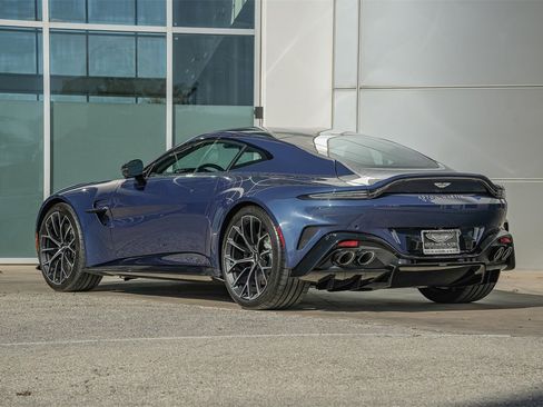 New 2025 Aston Martin V8 Vantage Coupe image 2