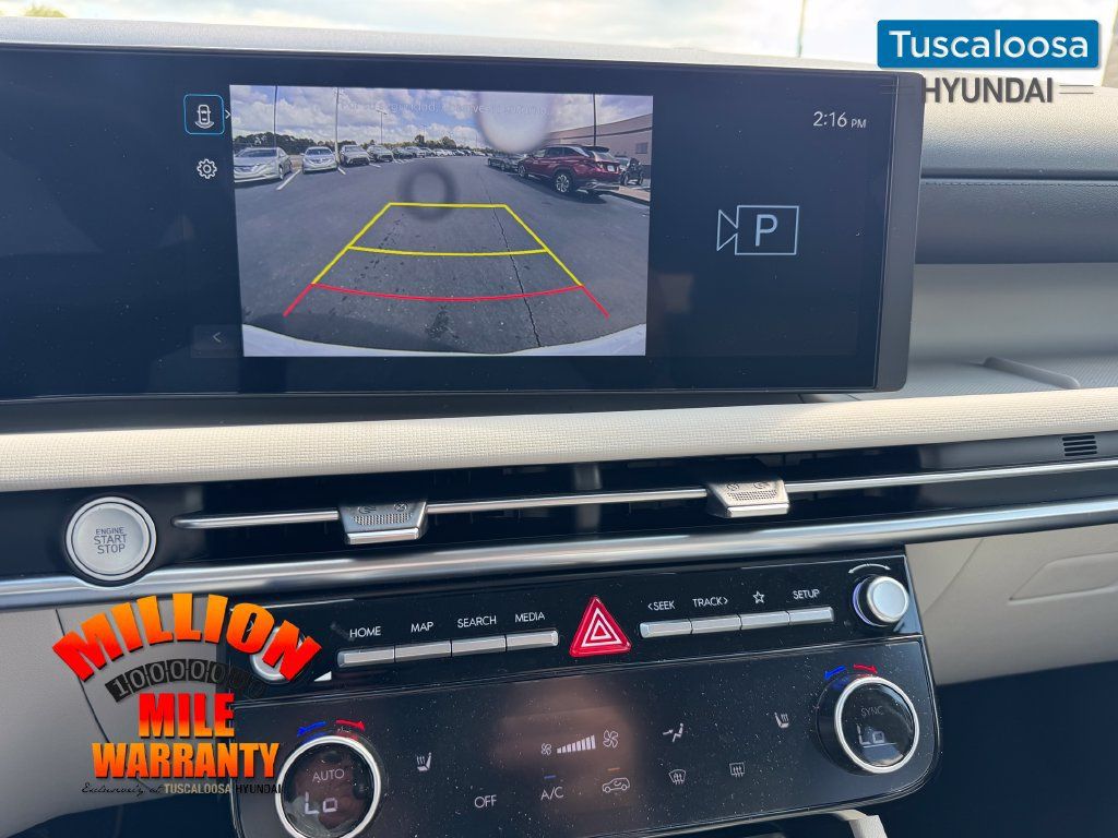 Used 2025 Hyundai Tucson SEL FWD image 11