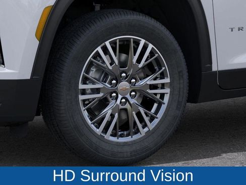 New 2026 Chevrolet Traverse LT w/ Driver Confidence Package image 9