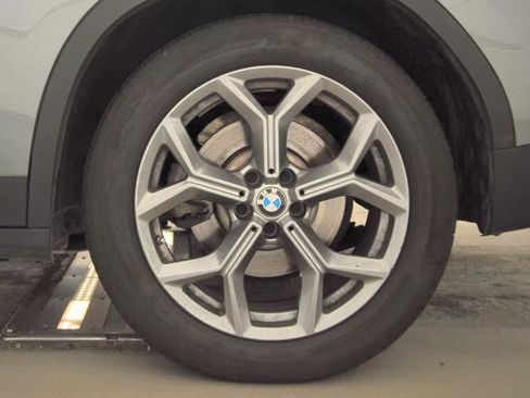 Used 2024 BMW X3 xDrive30i w/ Convenience Package image 11