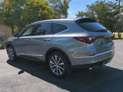 Certified 2025 Acura MDX FWD w/ Technology Package image 6