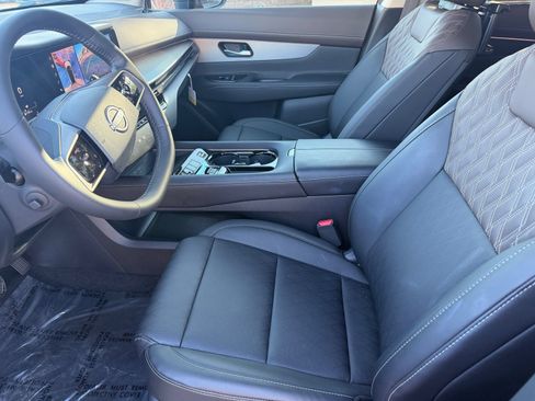 New 2026 Nissan Murano Platinum w/ Cargo Package AWD/4WD image 14