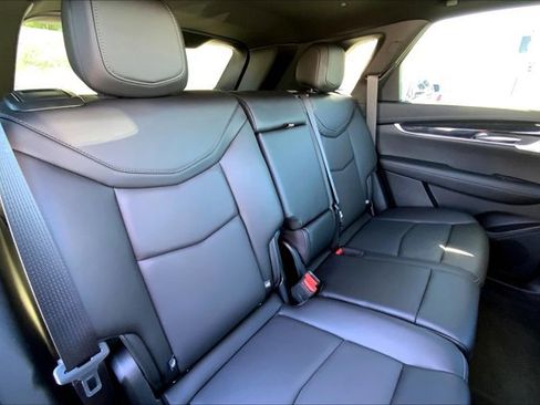 Used 2023 Cadillac XT5 Premium Luxury image 27