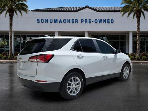 Used 2024 Chevrolet Equinox LS w/ LS Convenience Package FWD image 7