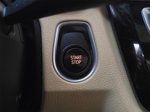 Used 2017 BMW 330e image 34