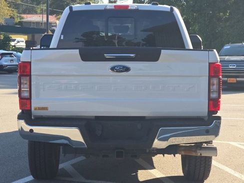 Used 2020 Ford F250 Lariat w/ Lariat Value Package image 4