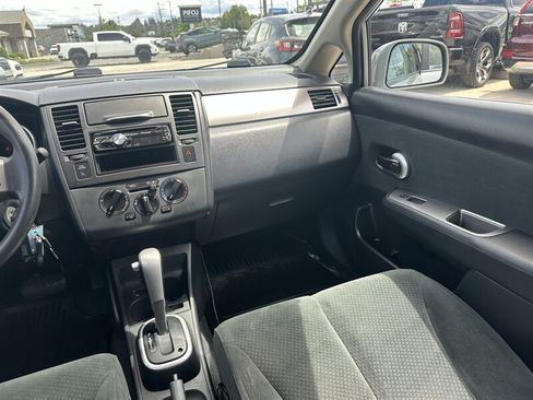 Used 2012 Nissan Versa 1.8 S w/ Plus Pkg FWD image 30