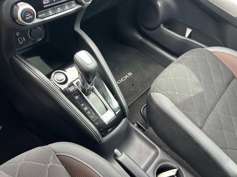Used 2020 Nissan Kicks SR FWD image 25