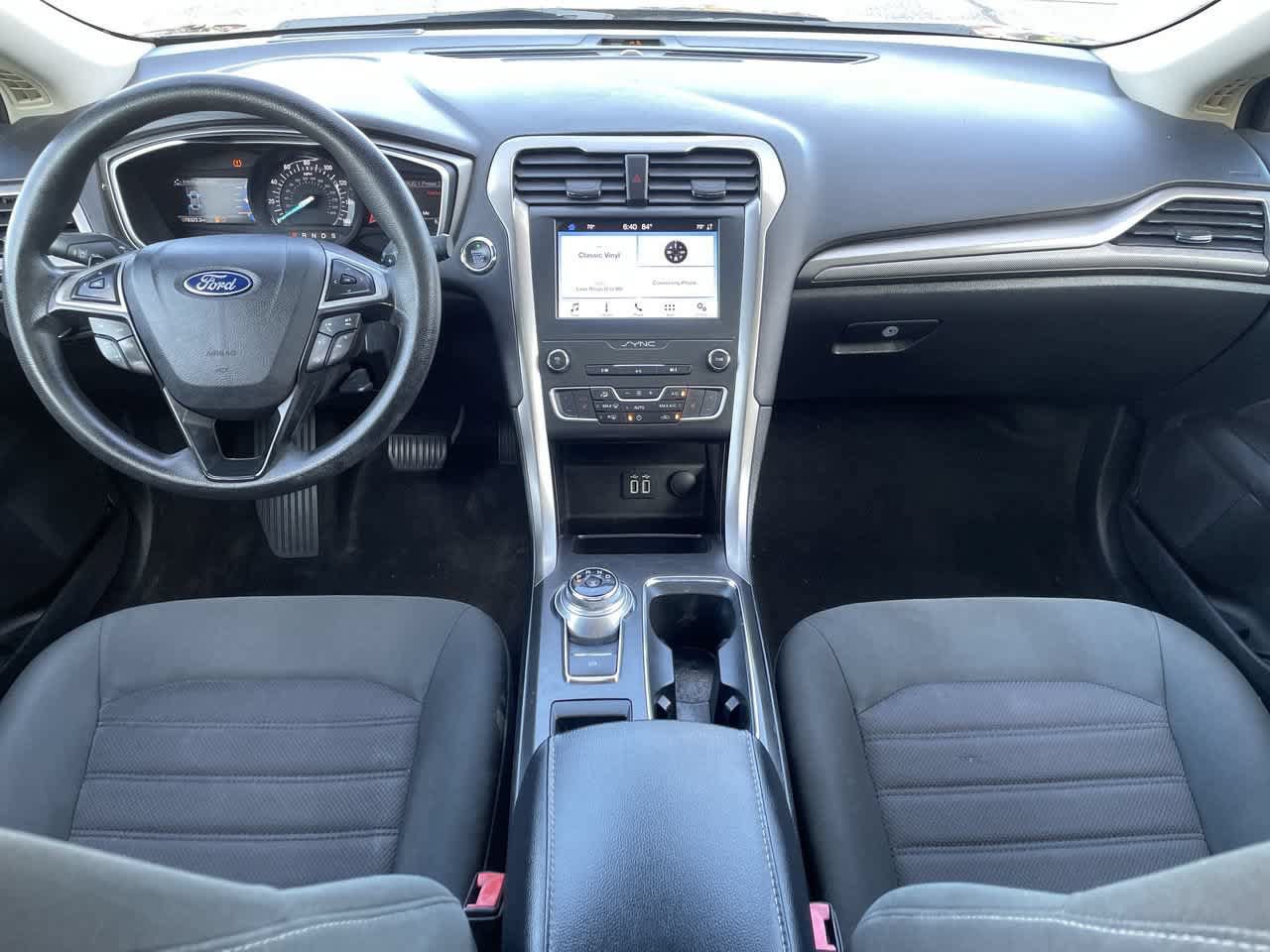 Used 2019 Ford Fusion SE AWD/4WD image 22